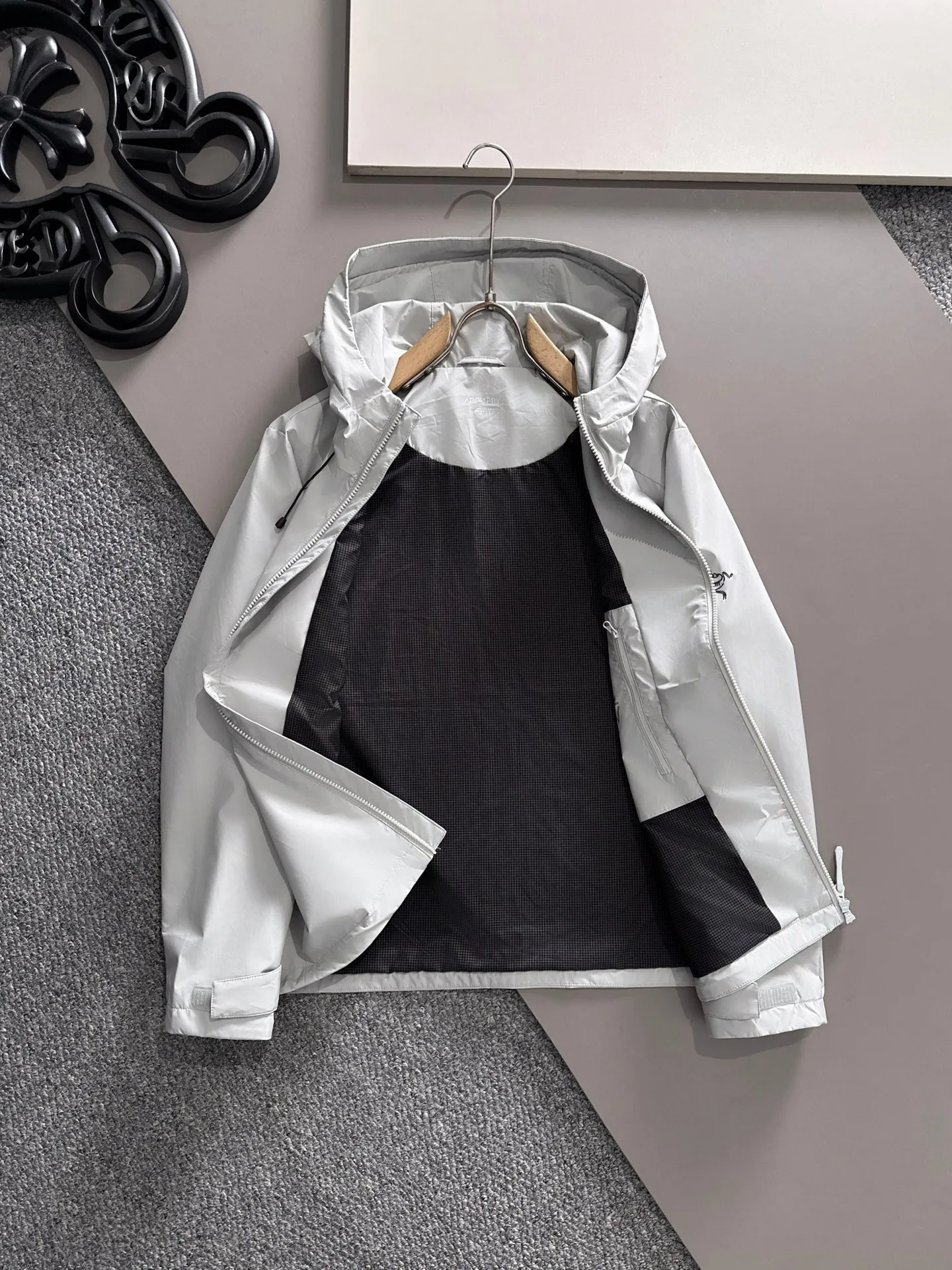 Same Style， ， 2026 New Arrival ，Original Premium Breathable ， ， ， Quality。 ， Sizes：M～3XL，